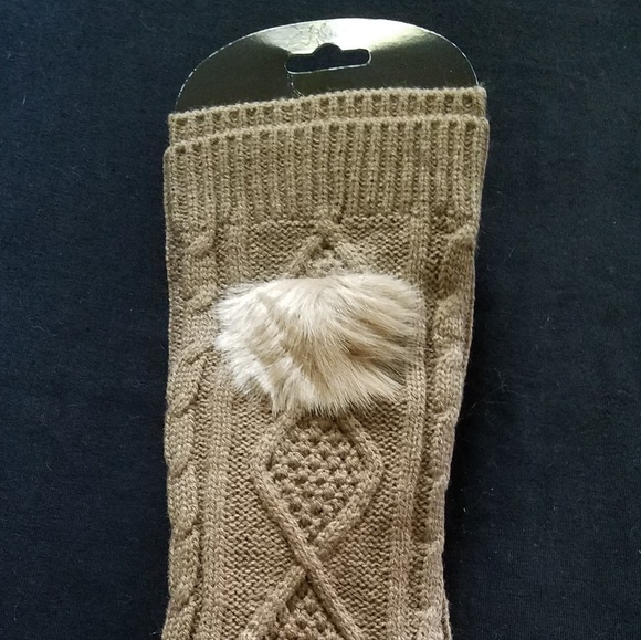 Cable knit leg warmers/ boot cuffs - Picture 2 of 5